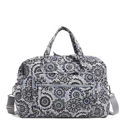 Vera Bradley Women's Cotton Weekender Travel Bag 20 Vera Bradley Women's Cotton Weekender Travel Bag - Image 20