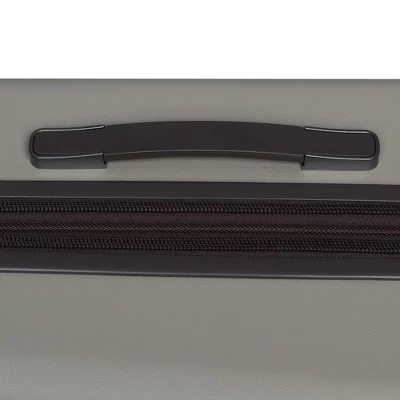 It Luggage Quaint Hardside Medium Checked Expandable Spinner Suitcase 1 It Luggage Quaint Hardside Medium Checked Expandable Spinner Suitcase