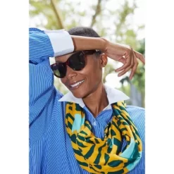 WNDR LN Printed Travel Scarf With Built-in Zipper Pocket -Professional Travel Storage Supplies Store GUEST 842e7667 a6a4 4455 90d4 ca9e3d453abd