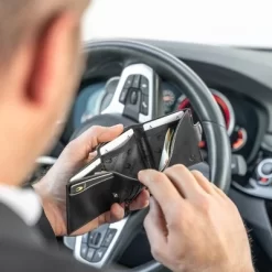 Donbolso Leather Credit Card Holder Slim Wallet For Men - Black 5 Donbolso Leather Credit Card Holder Slim Wallet For Men - Black -Professional Travel Storage Supplies Store GUEST a68bab5a f1ca 49ed aed9 a3dd969ba3ed